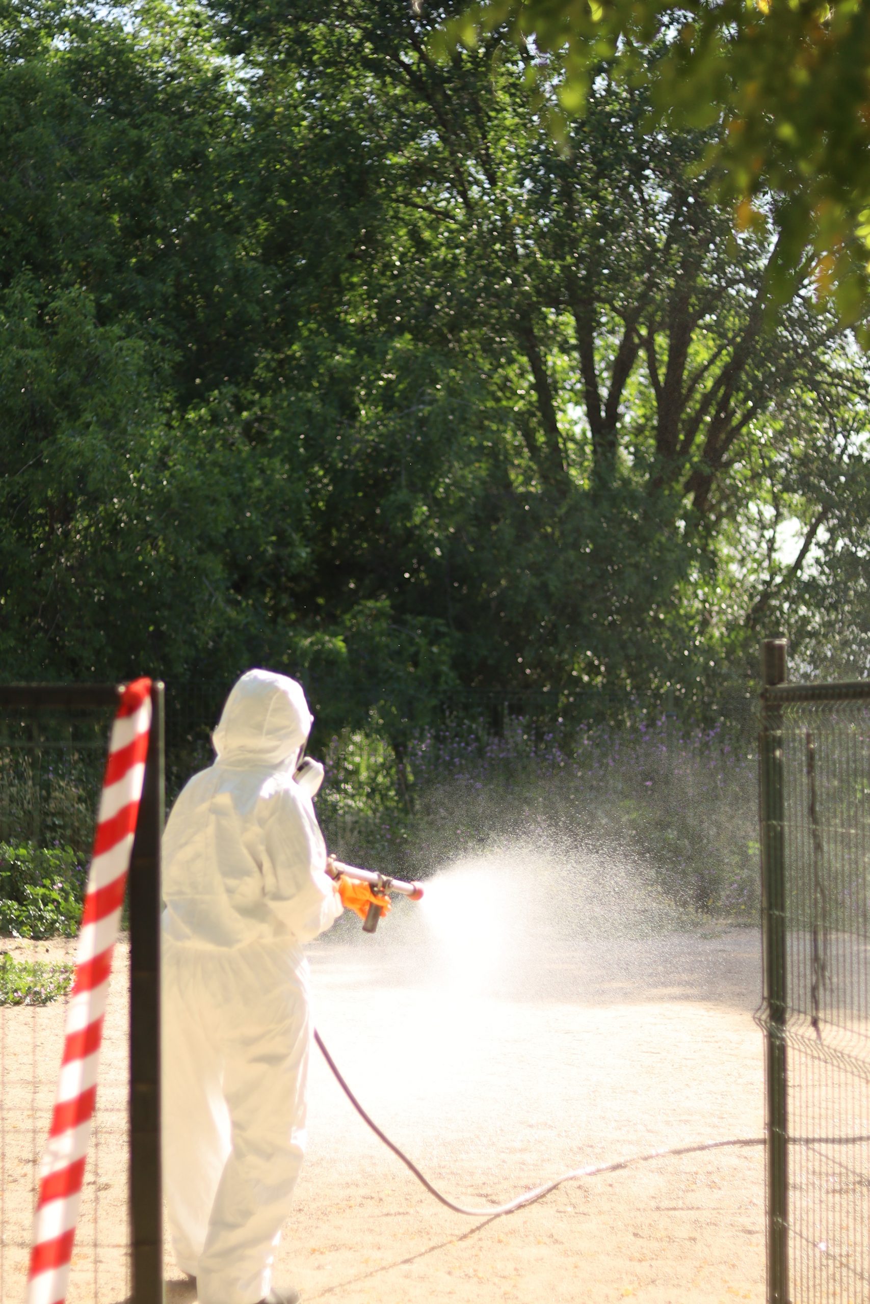 Coslada refuerza las actuaciones preventivas y de control de garrapatas en las zonas verdes del municipio